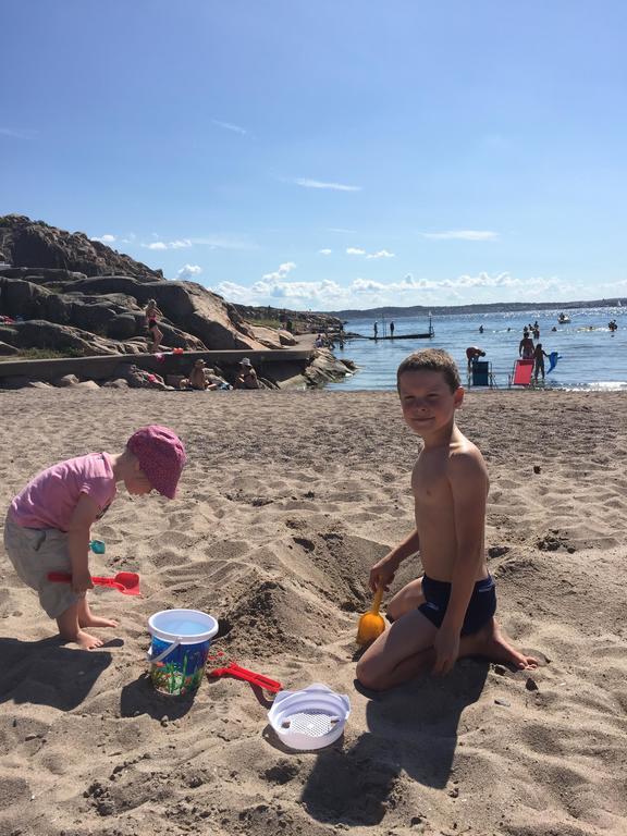 Accommodation For 2 In The Center City Of Lysekil Exterior foto